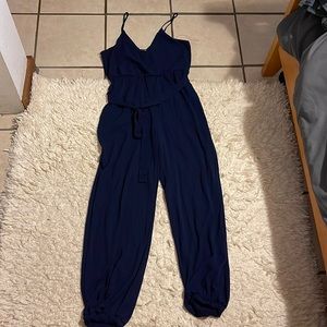 Fashion nova jumpsuit